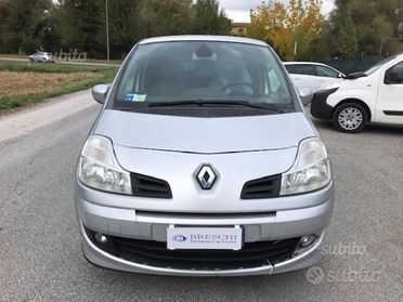 Renault Modus Grand Modus 1.5 dCi 85CV Dynamique