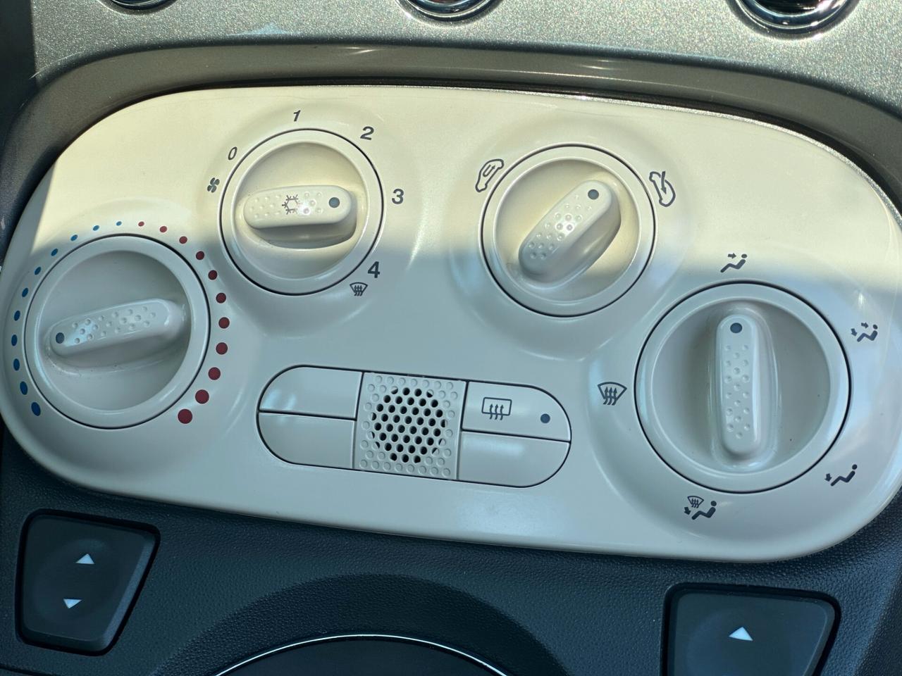FIAT 500 1.2 Dualogic Lounge