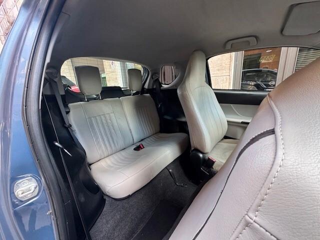 Toyota iQ 1.0 High Collection - Cambio Automatico