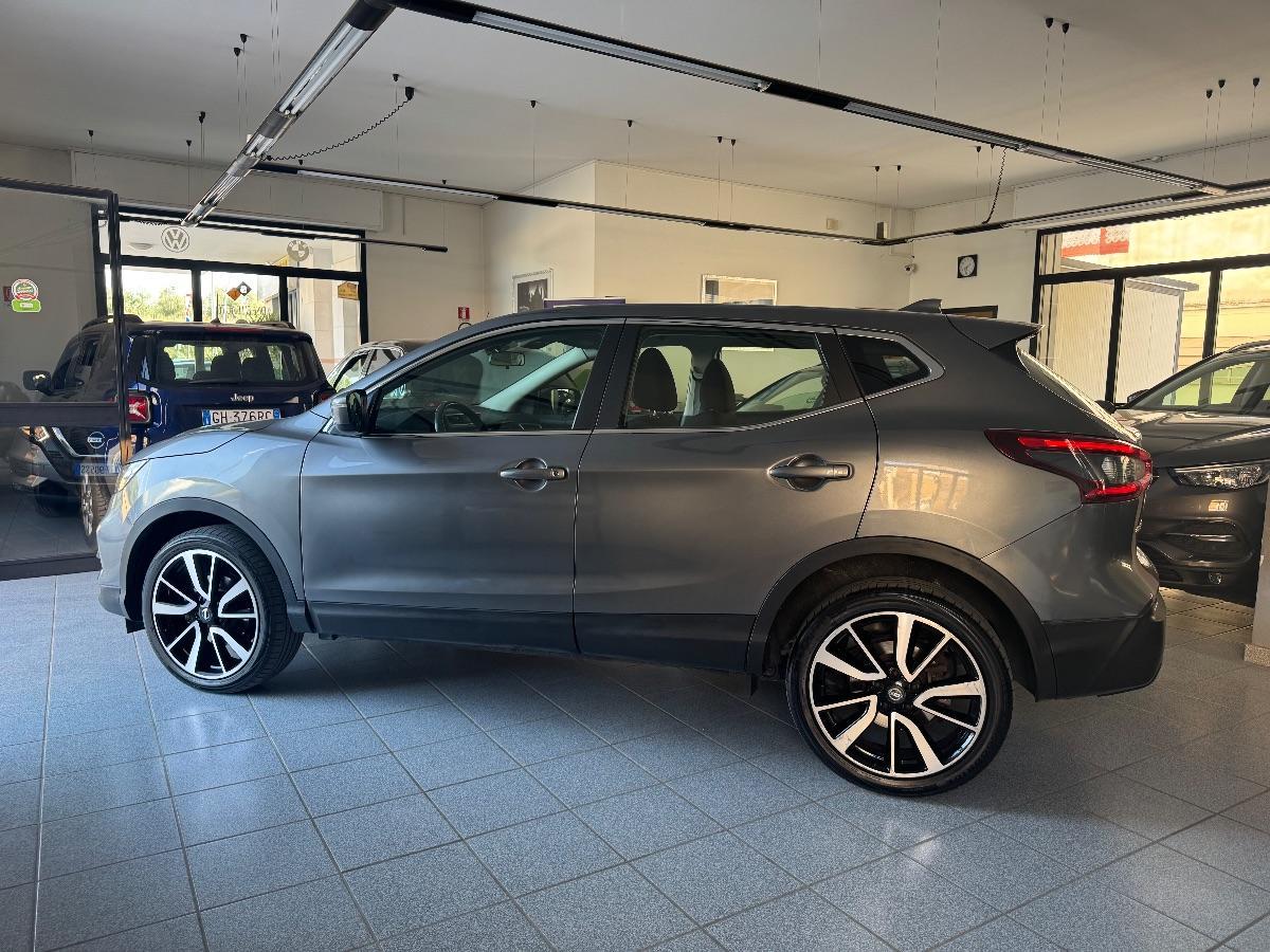 NISSAN QASHQAI 1.5 dCi 115 CV Business UNICO PROP/ IVA DEDUCIBILE/ NAVIGATORE/ RETROCAMERA