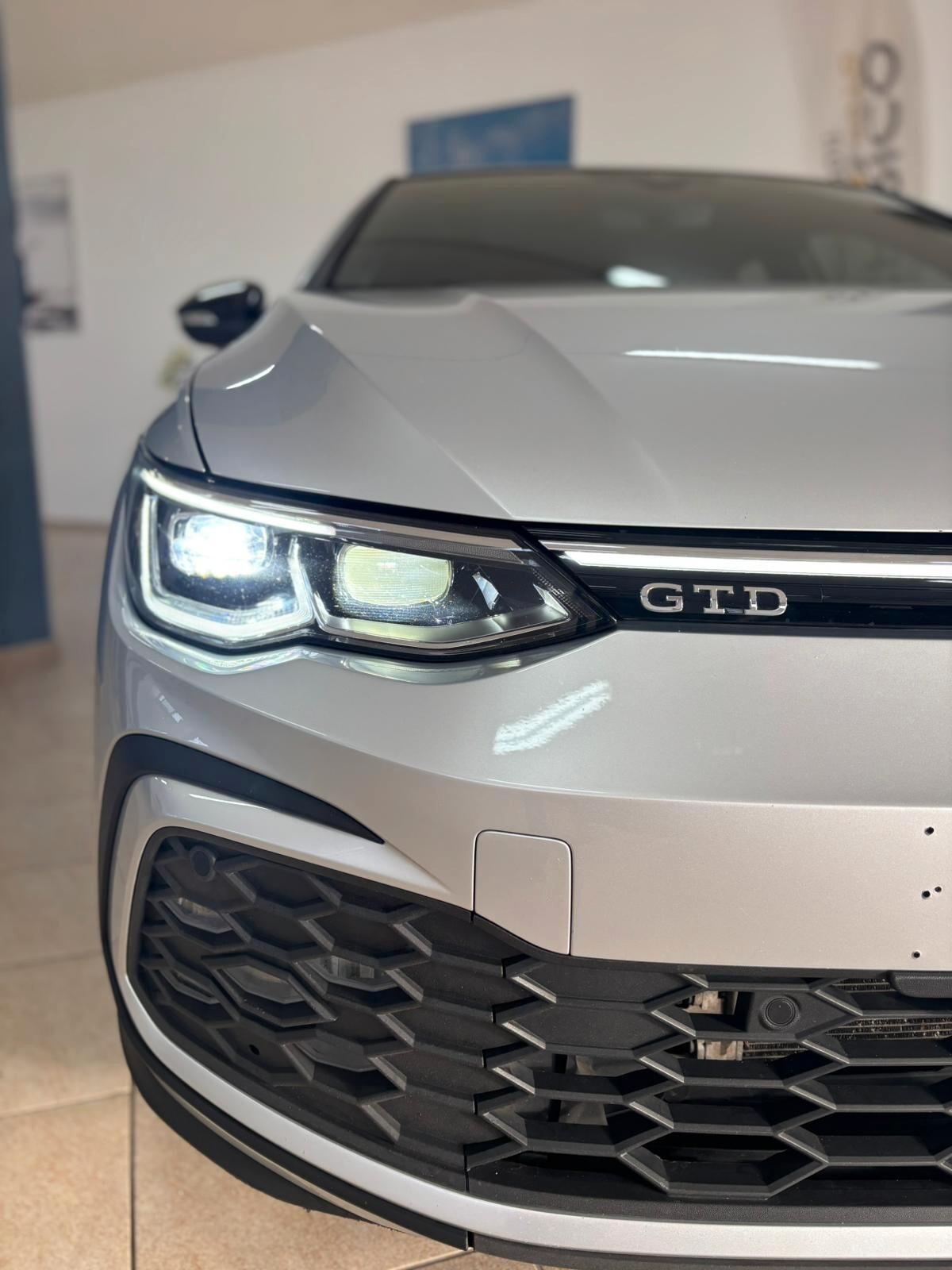 Volkswagen Golf 2.0 TDI DSG GTD