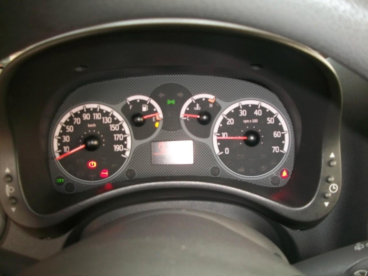 Fiat Panda 1.2 Dynamic CC 1242 BENZINA EURO 05 GARANZIA UN ANNO