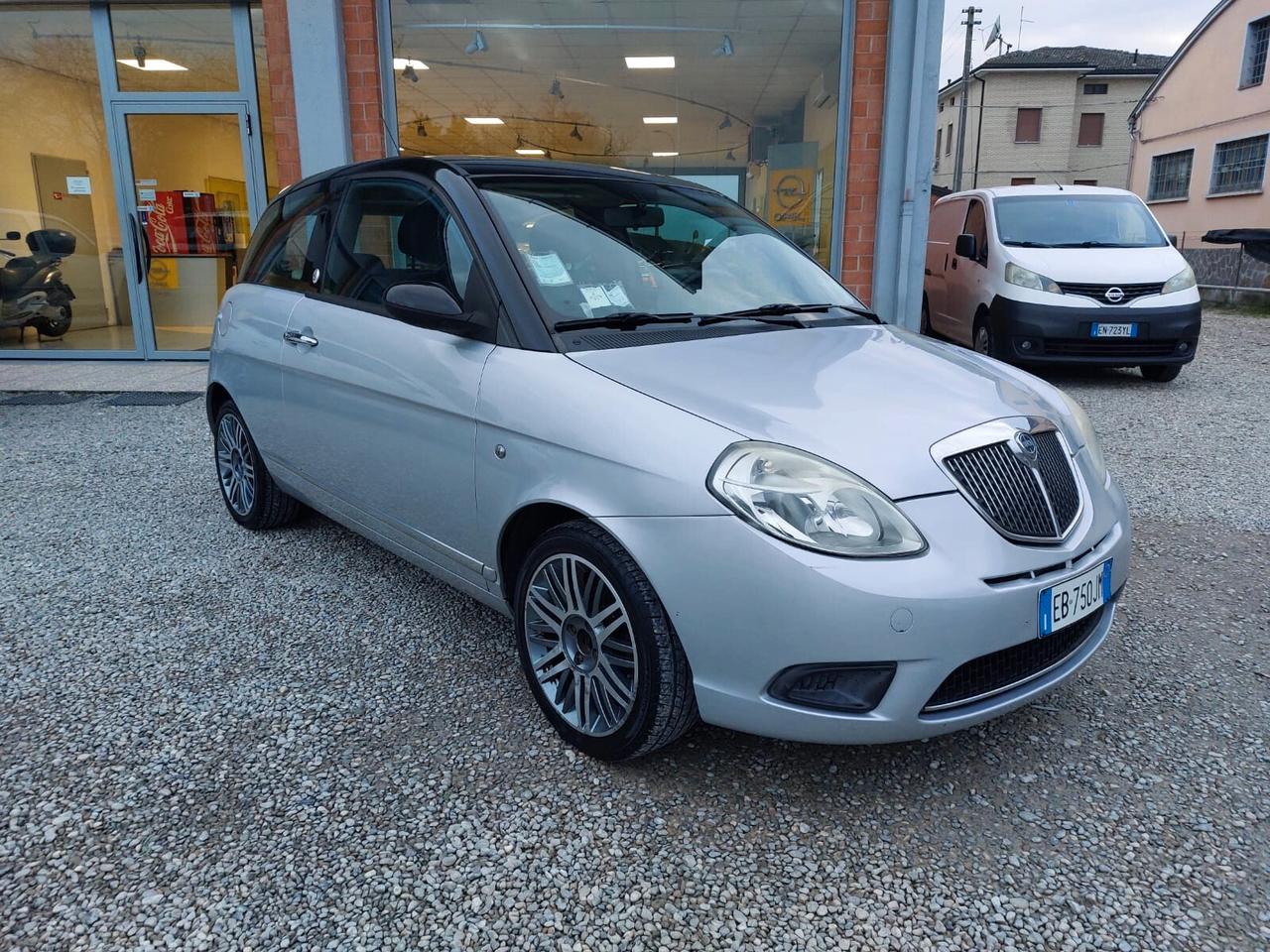 Lancia Ypsilon 1.4 E-Collection Ecochic GPL 12 MESI GARANZIA
