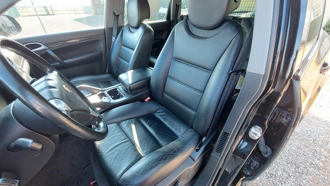 Porsche Cayenne 4.5 cat Tiptronic S