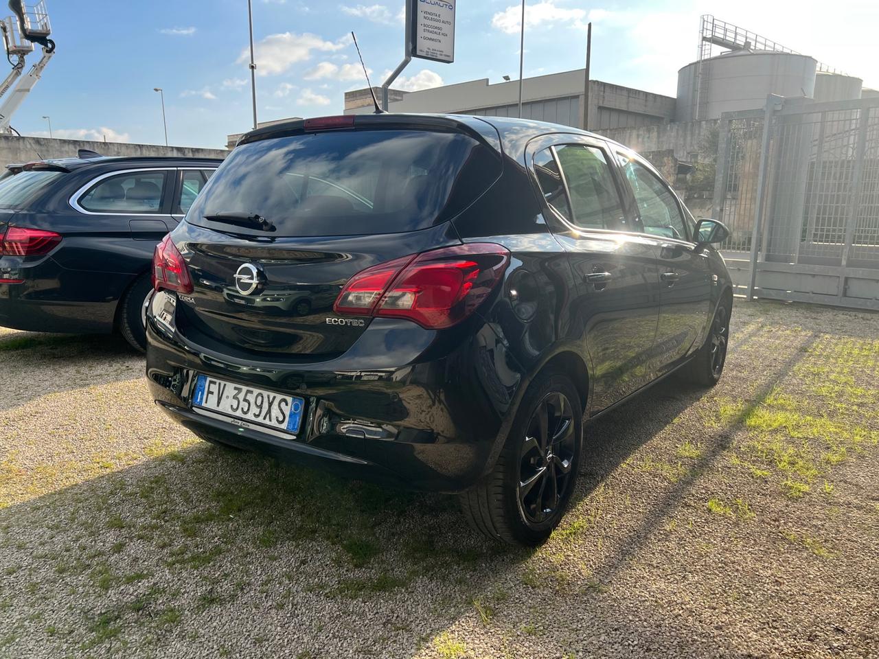 Opel Corsa 1.4 90CV GPL Tech 5 porte 120 Anniversary