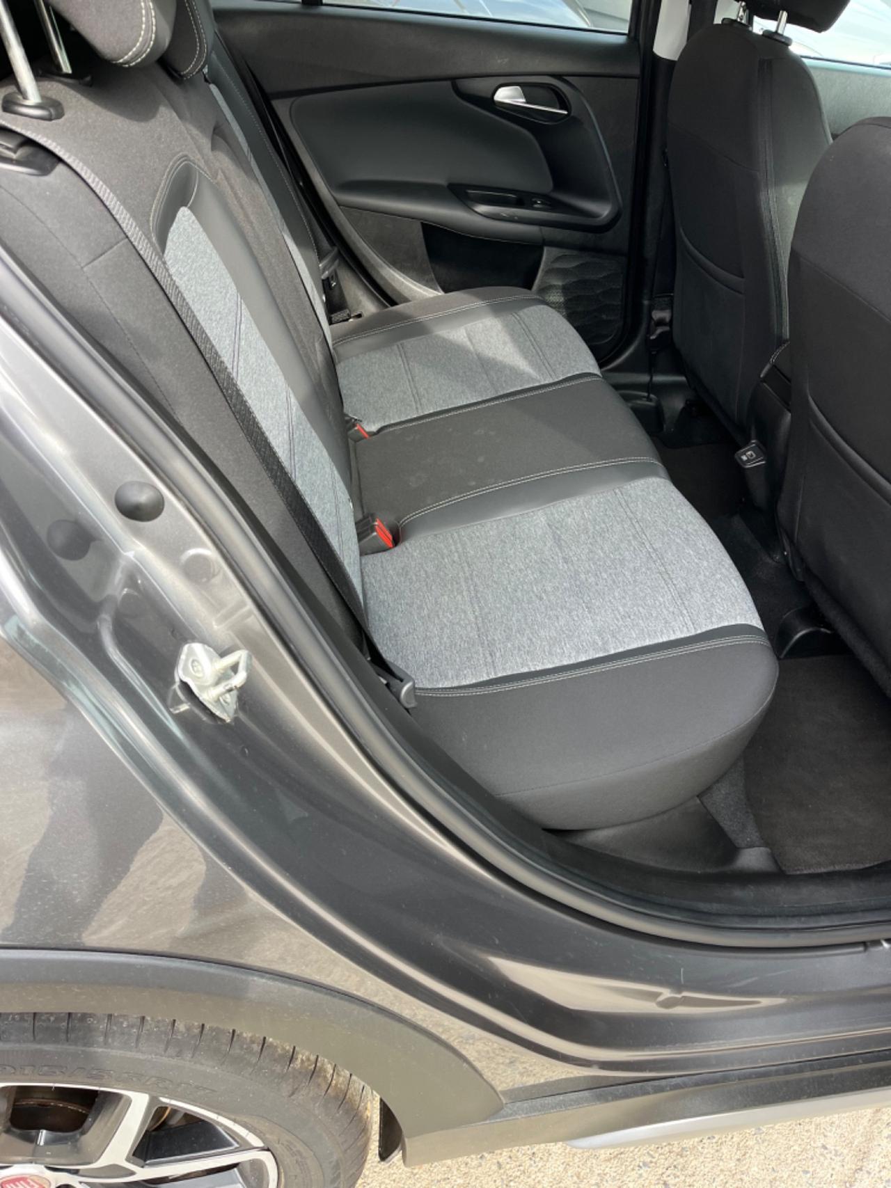 Fiat Tipo 1.6 Mjt S&S 5 porte Cross