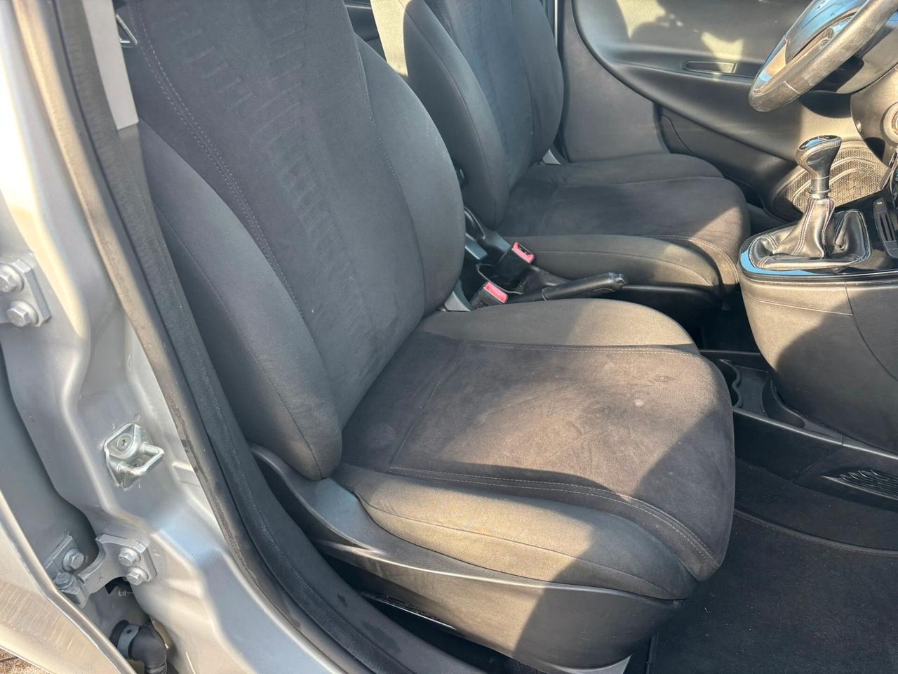 Lancia Ypsilon 1.3 MJT 16V 95 CV 5 porte S&S Gold