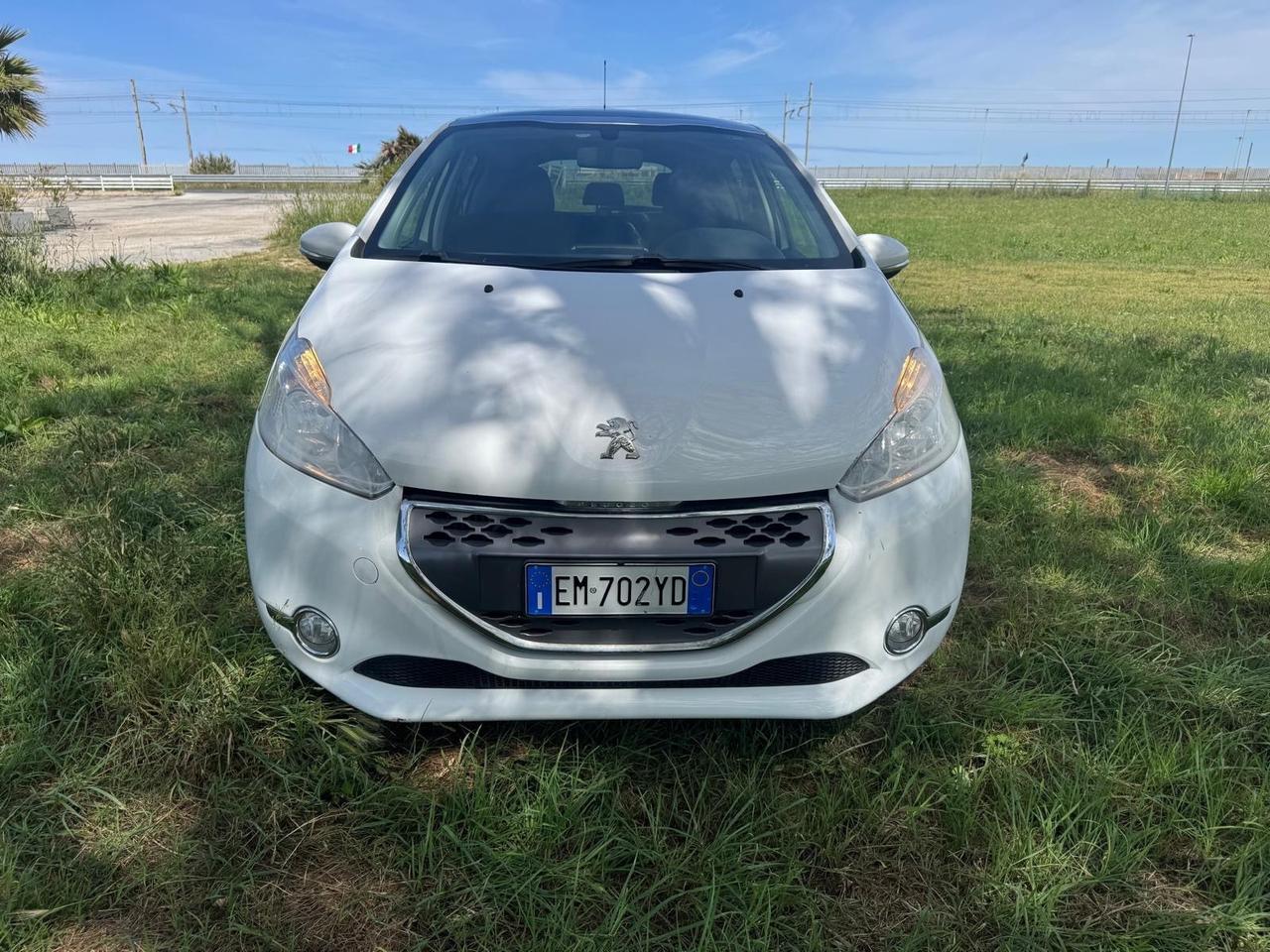 Peugeot 208 1.4 e-HDi 68 CV S&S 5 porte Active Neo P