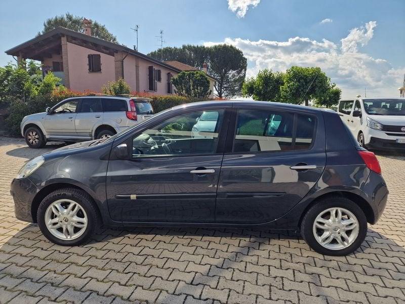 Renault Clio Clio 1.2 16V 5 porte Le Iene
