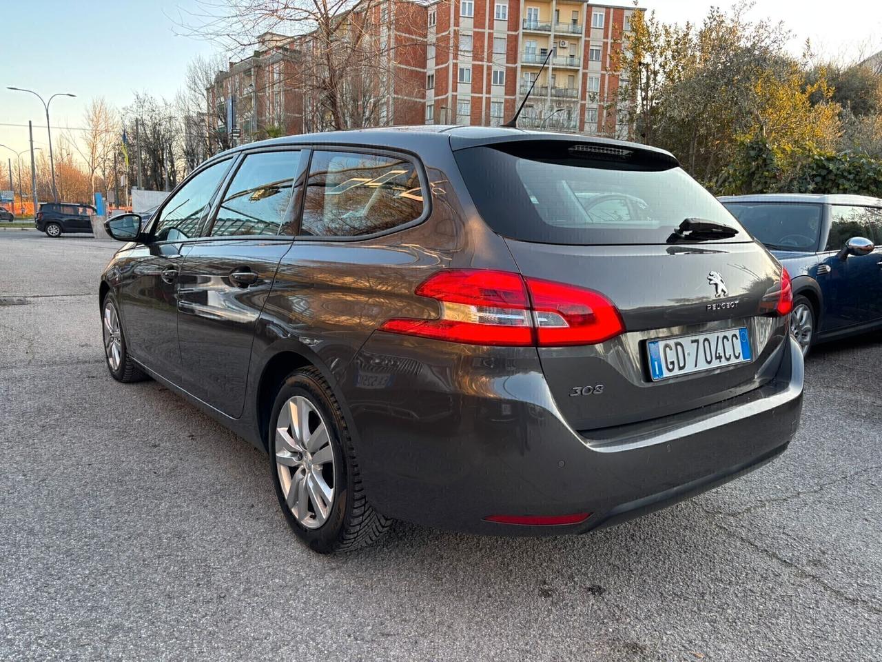 Peugeot 308 BlueHDi 130 S&S SW GT Line