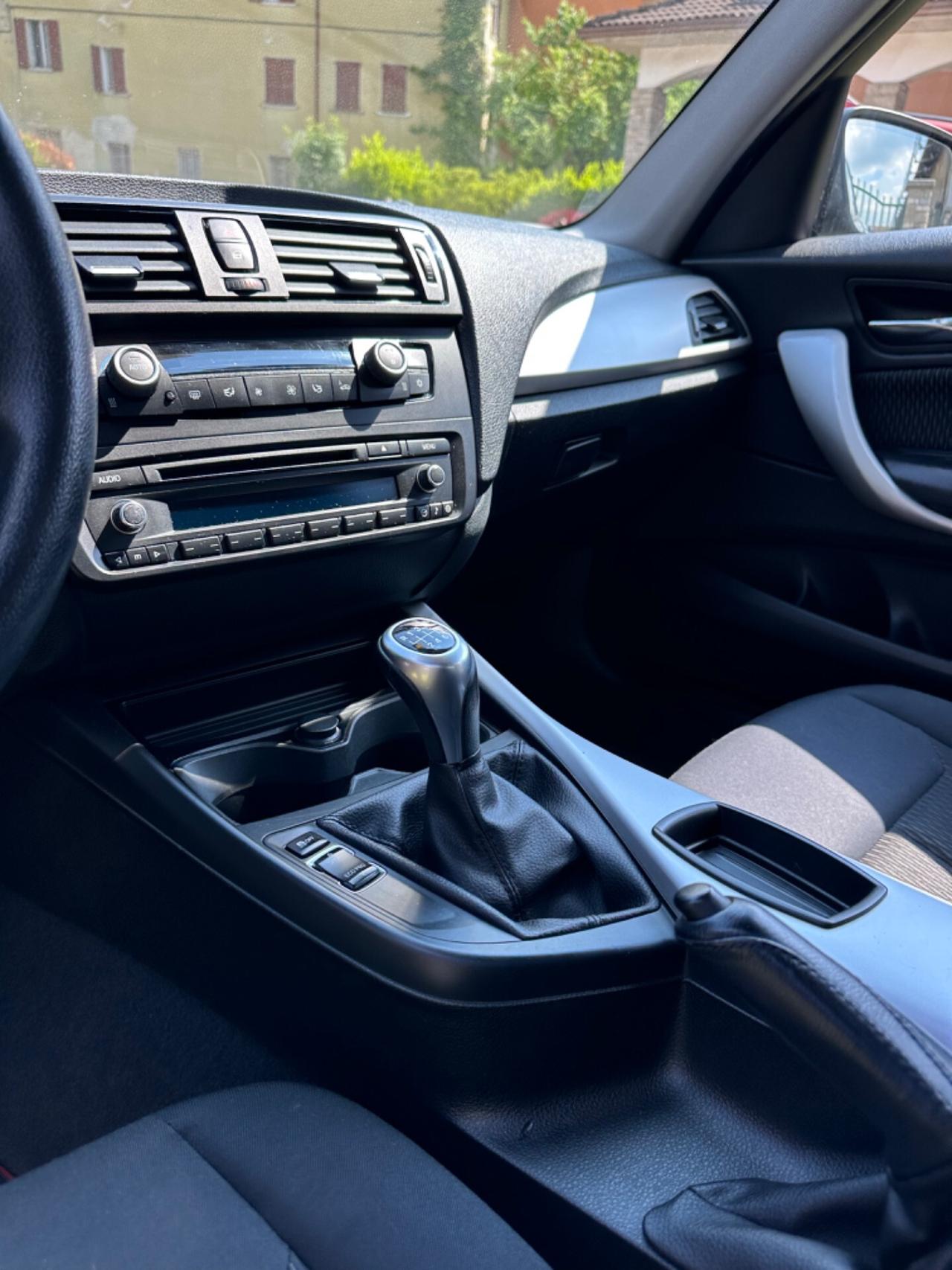 Bmw 116i 5p. UNIQUE KMCERT GARANZ