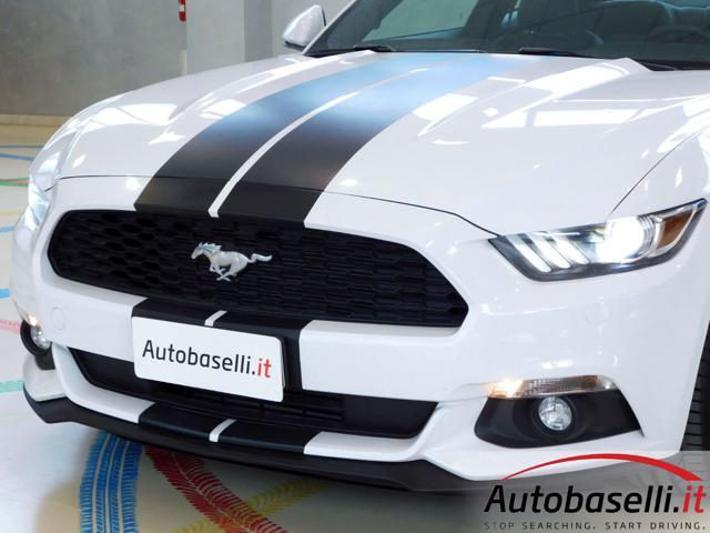 FORD Mustang COUPÉ FASTBACK 2.3 ECOBOOST 317CV