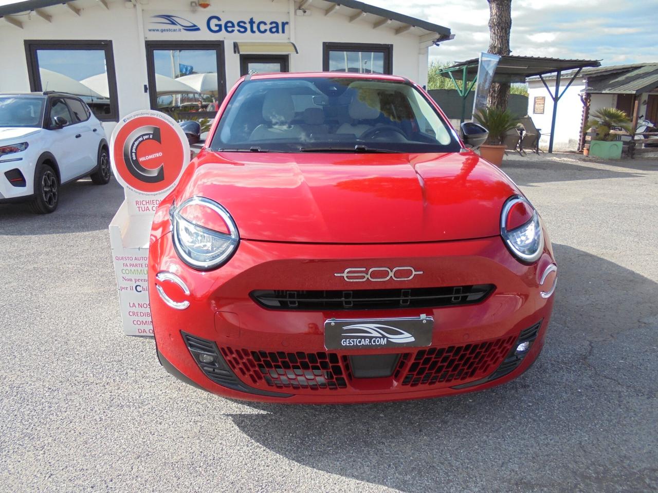 Fiat 600 Hybrid 110 CV DCT MHEV La Prima