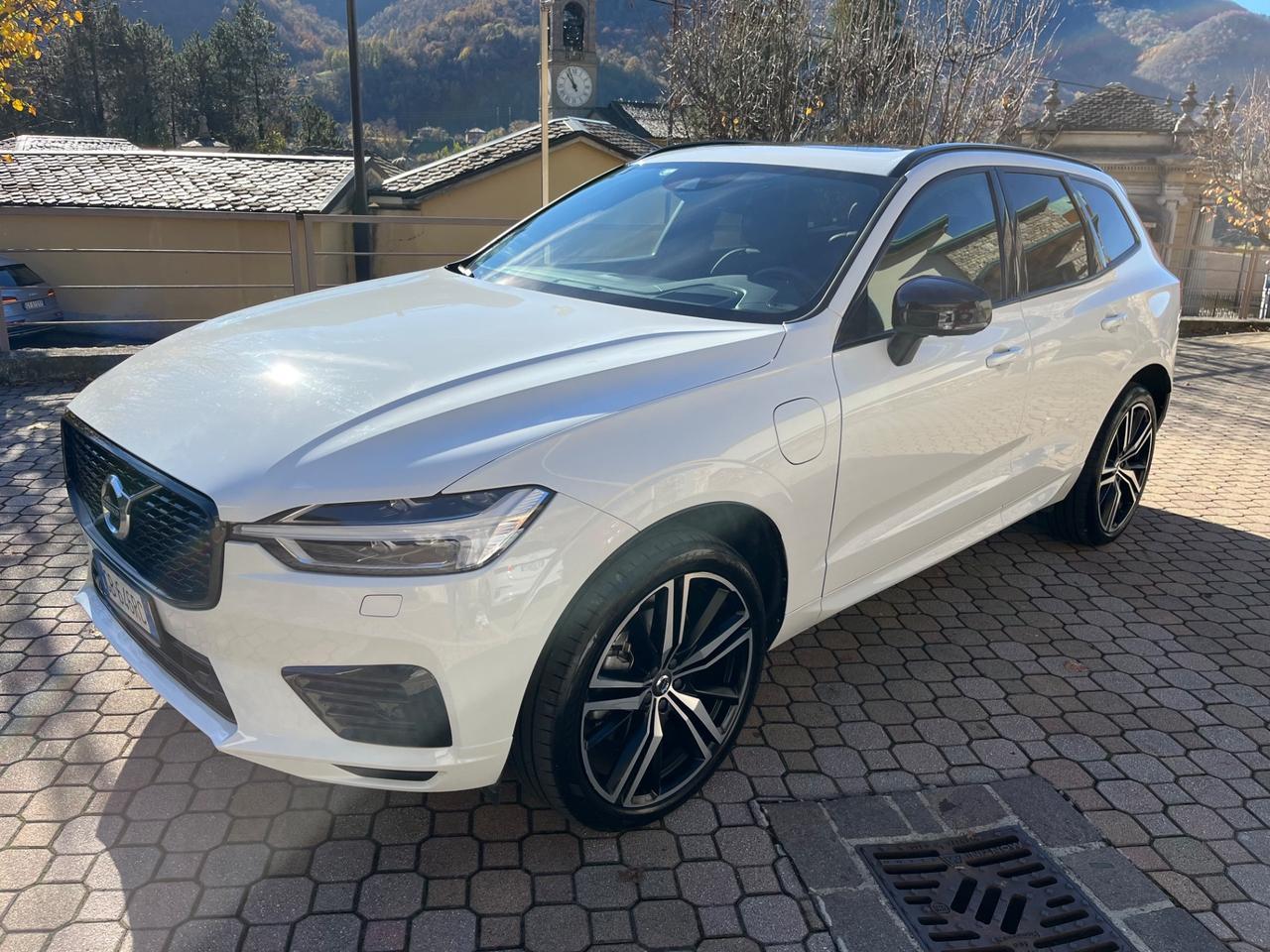 Volvo XC 60 XC60 T6 Recharge Plug-in Hybrid AWD R-design