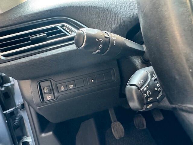 Peugeot 308 1.6 HDi Diesel 100CV - Berlina 2016