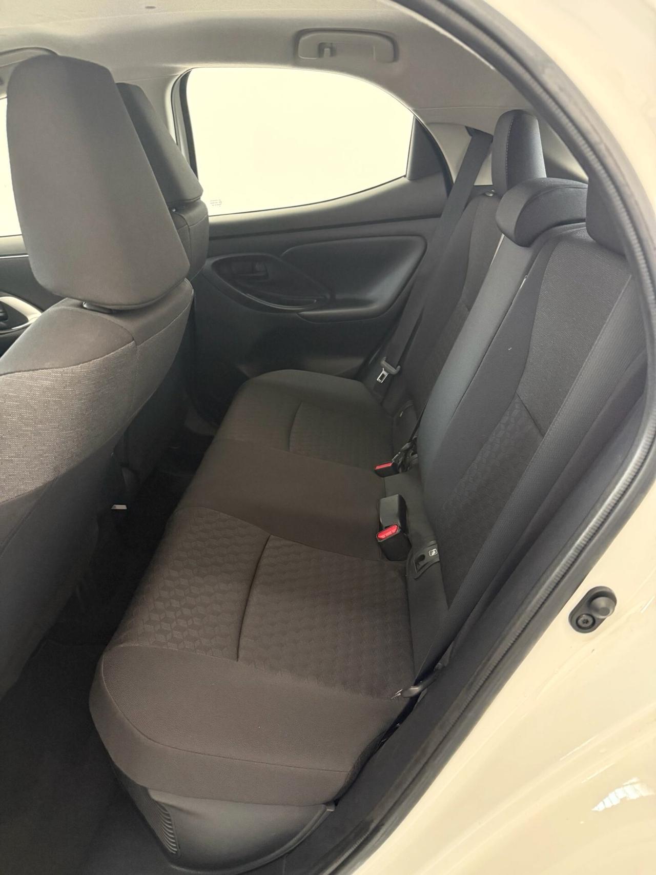 Toyota Yaris 1.5 Hybrid 5 porte Trend