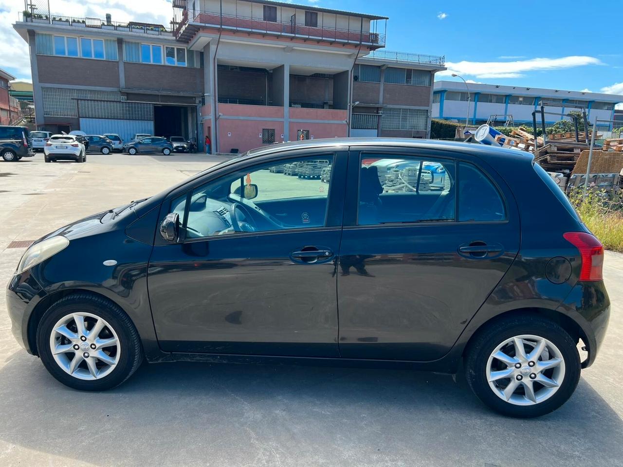 Toyota Yaris 1.3 5 porte