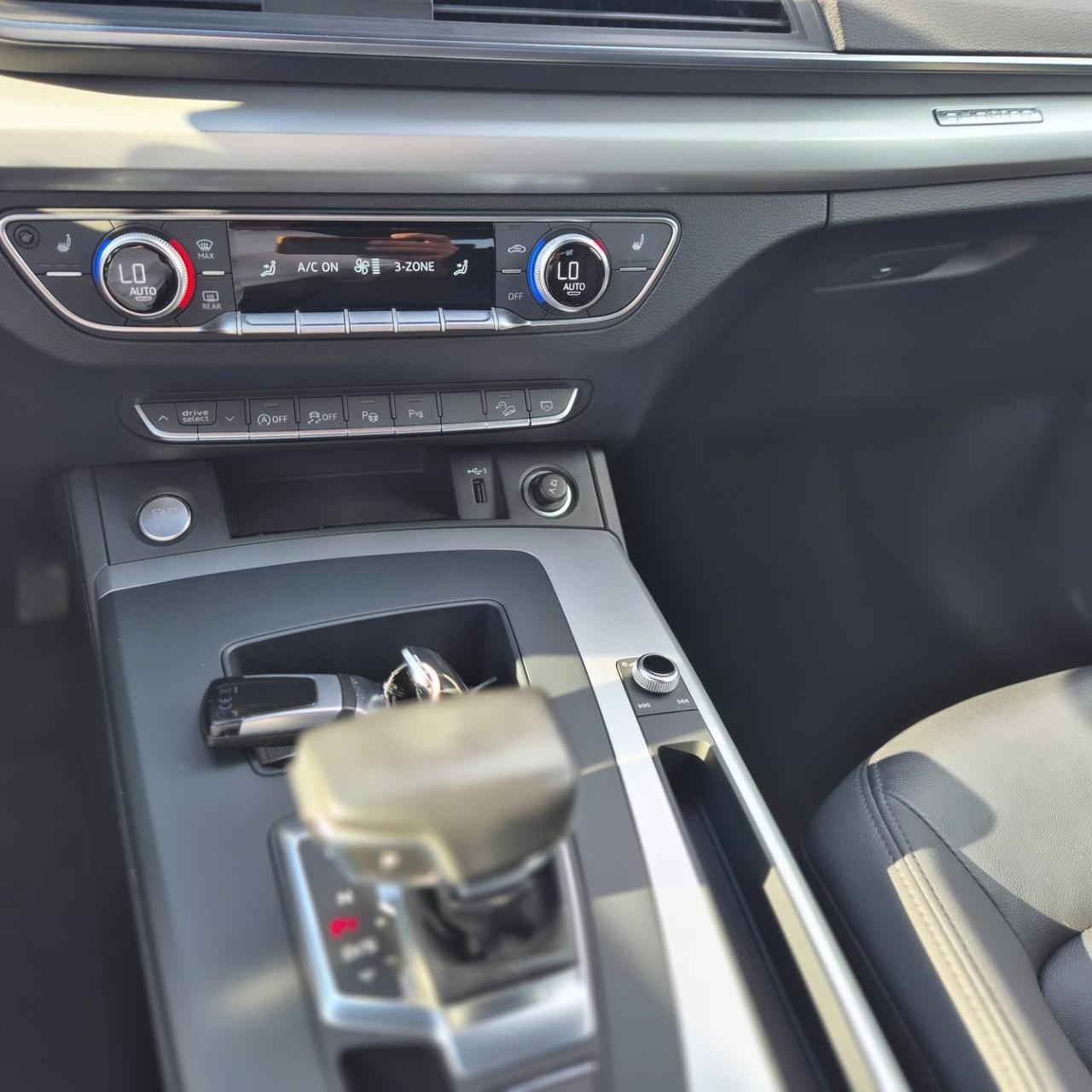 Audi Q5 40 TDI 204 CV quattro S tronic Identity Black