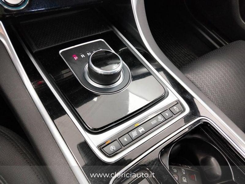 Jaguar XF 2.0 D 180 CV AWD aut. Prestige