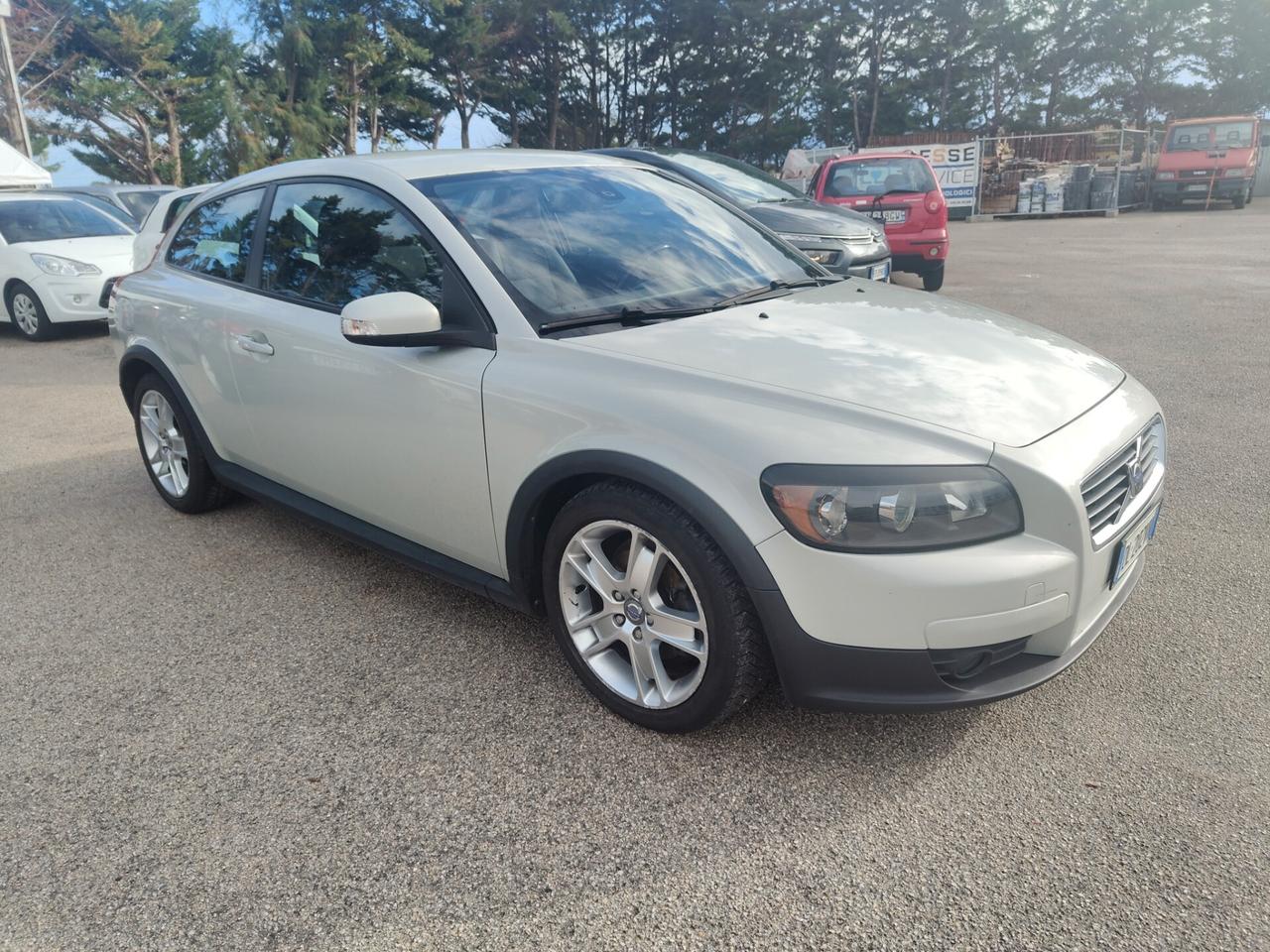 Volvo C30 1.6d momentum