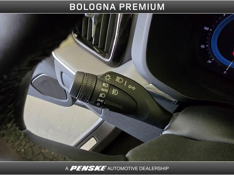 Volvo XC60 B4 (d) automatico Plus Bright