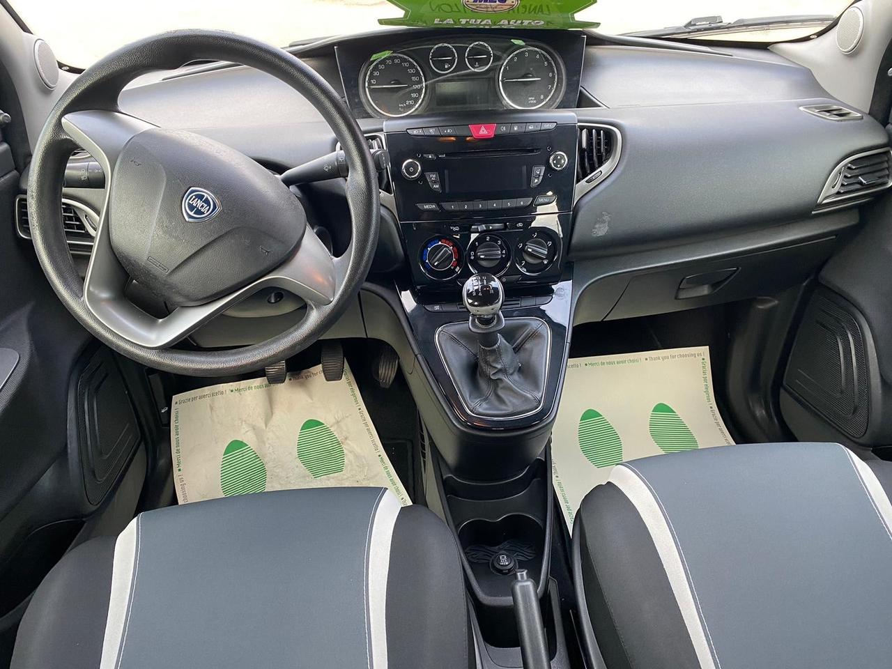 Lancia Ypsilon 1.2 69 CV 5 porte GPL Ecochic Gold
