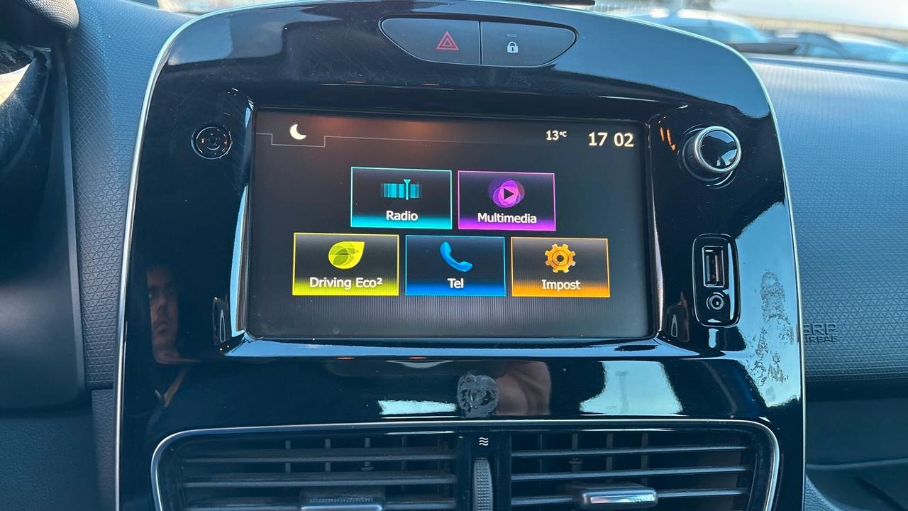 Renault Clio dCi 8V 75 CV 5 porte Moschino Zen