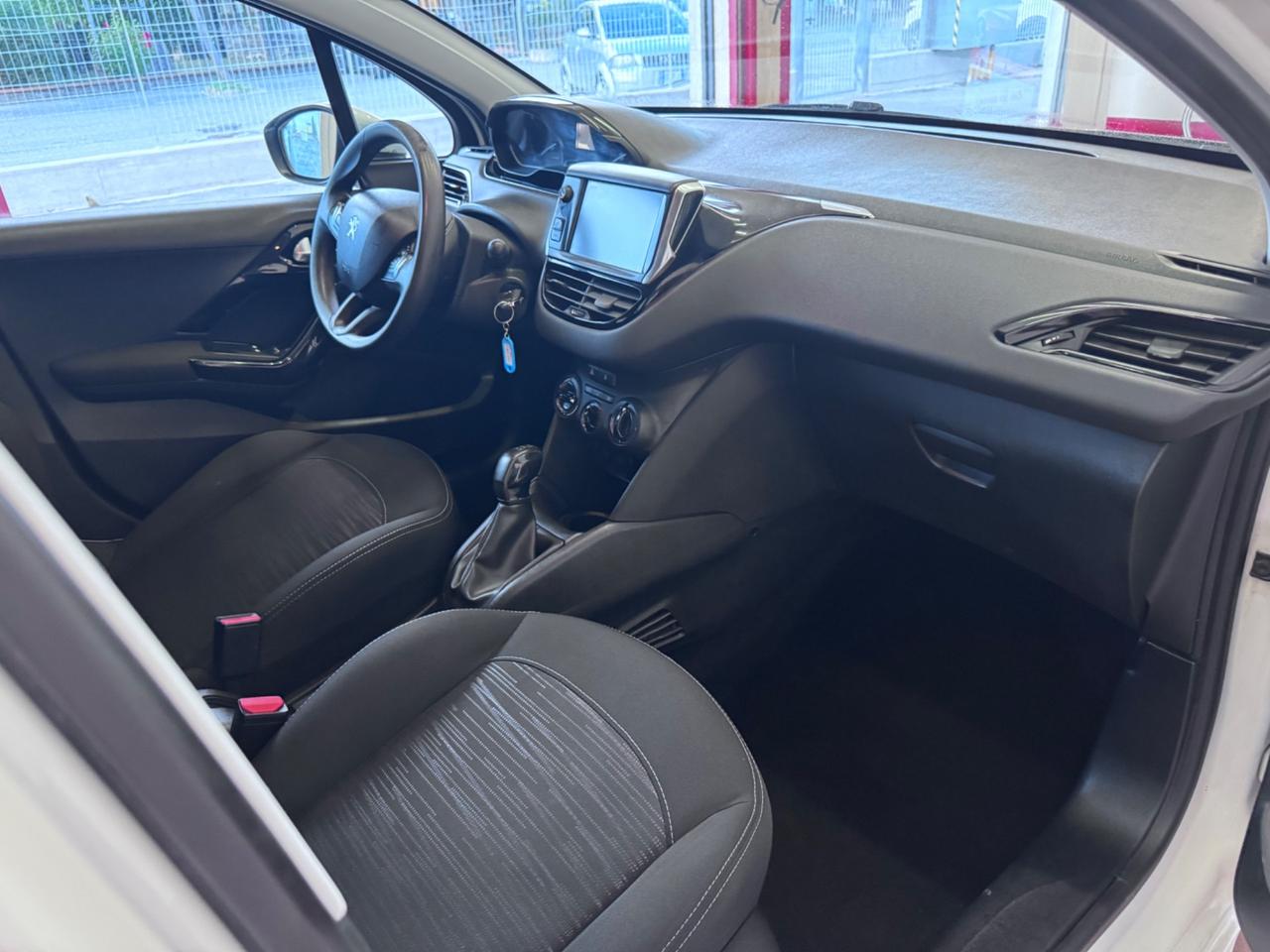 Peugeot 208 BlueHDi 75 5 porte Van Active