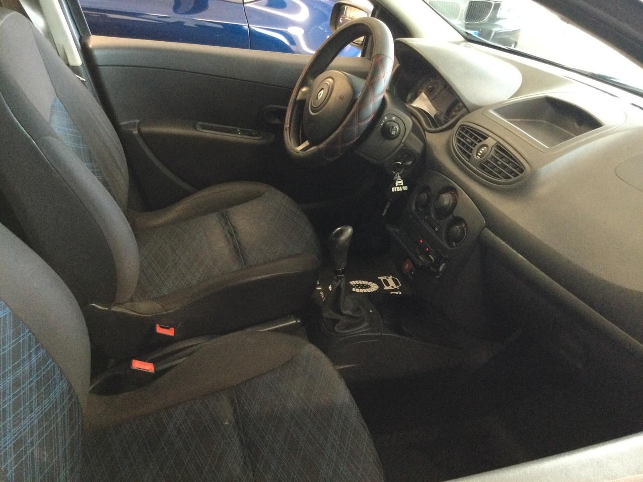 Renault Clio 1.2 16V 5 porte Natural Power