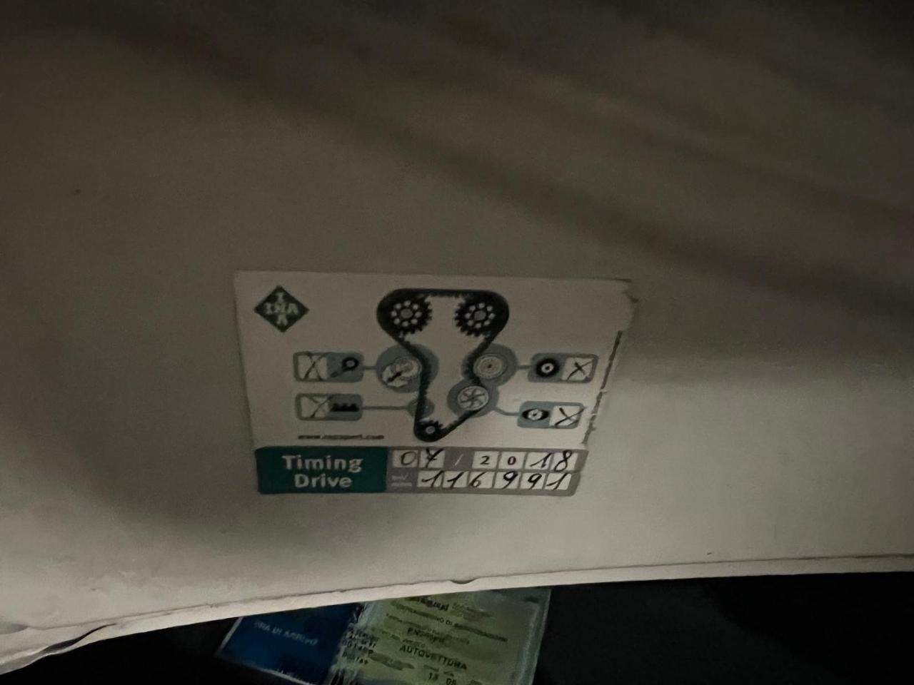 Peugeot 208 1.4 HDi 68 CV 5 porte Allure