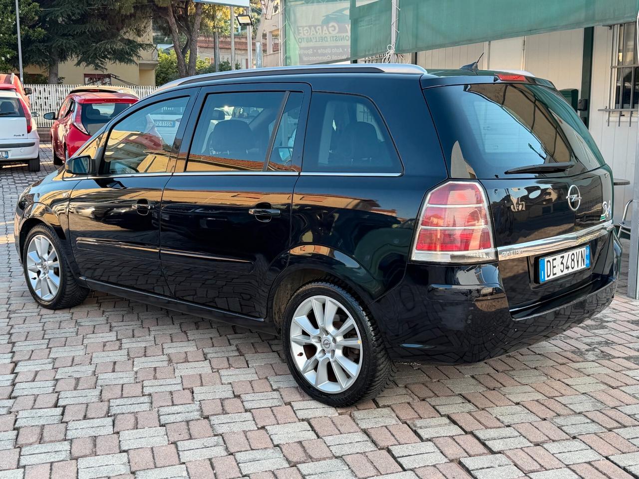 Opel Zafira 1.9 16V CDTI 150CV Cosmo