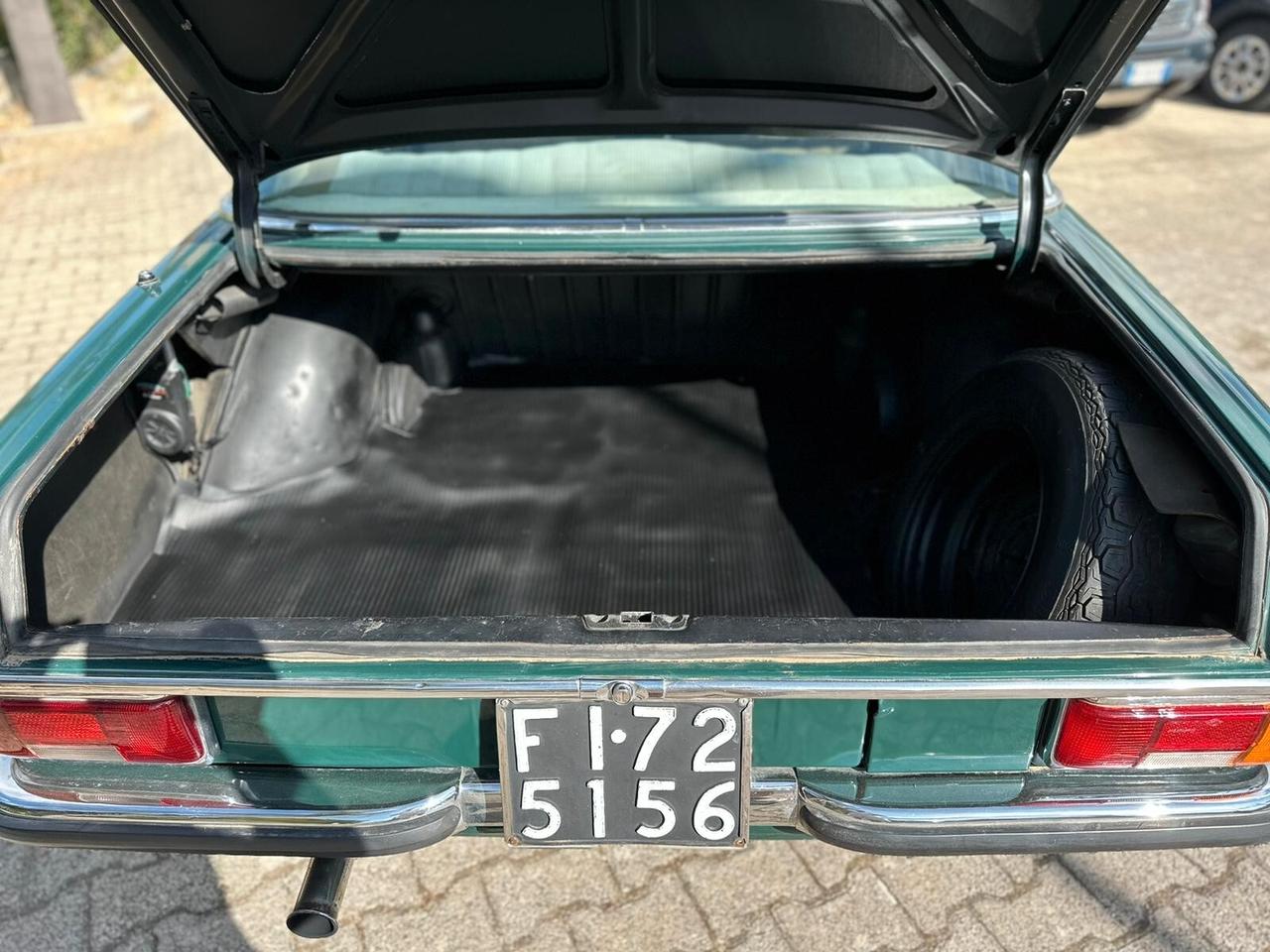 Mercedes-benz 220 220D
