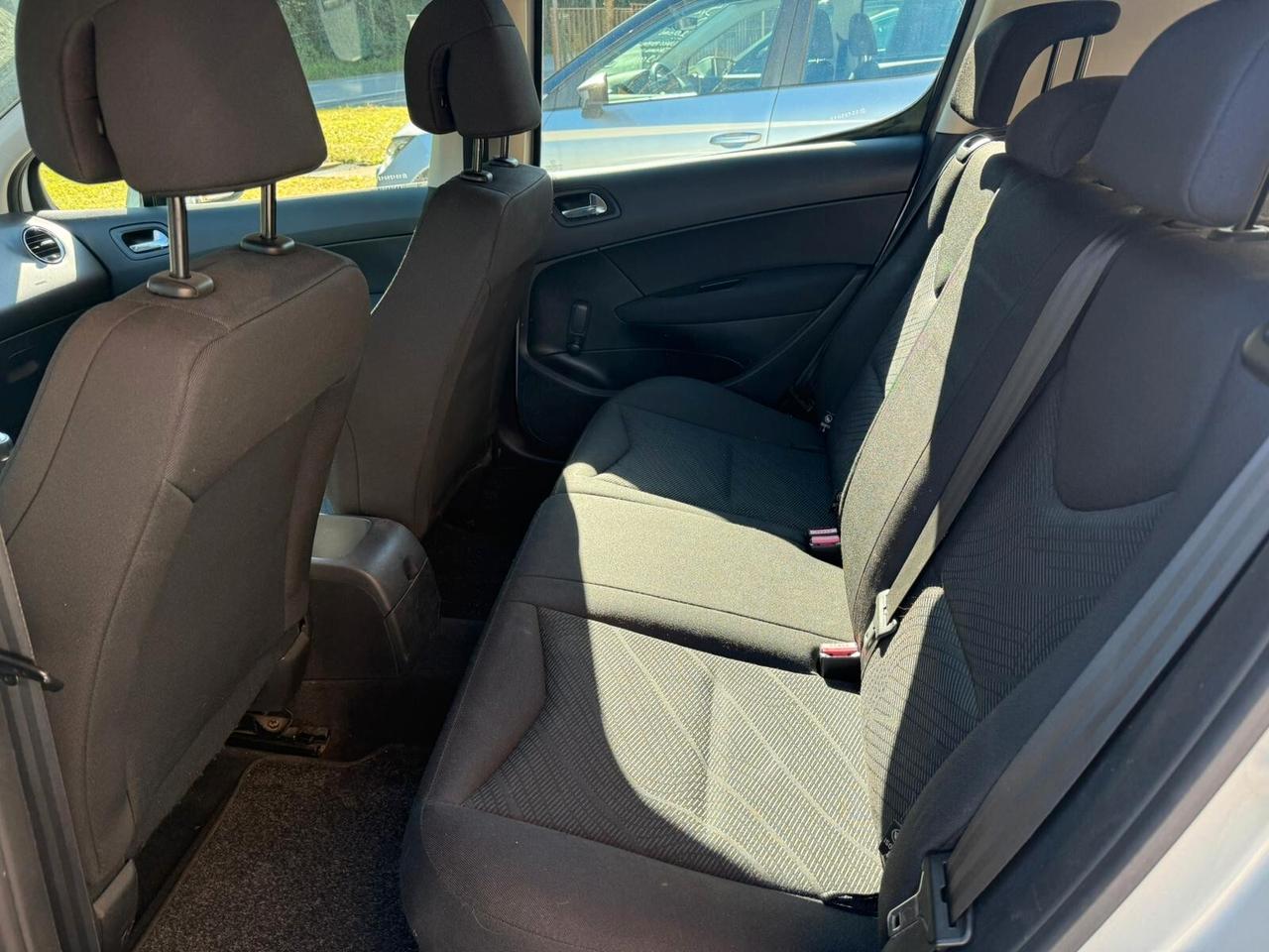Peugeot 308 1.4 VTi 95CV 5p. Comfort Unico Proprietario