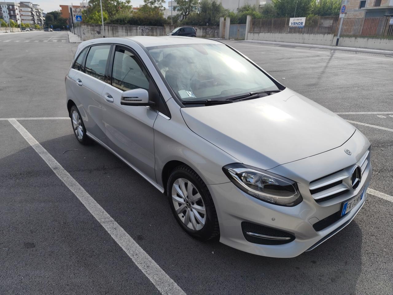 Mercedes-benz B 180 d FULL 70.000 KM