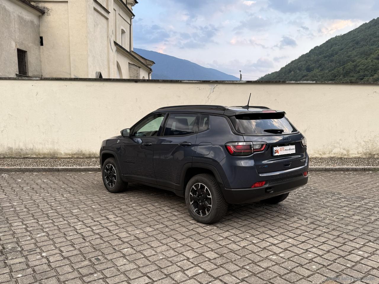 JEEP Compass 1.3 T4 240CV PHEV AT6 4xe TRAILHAWK