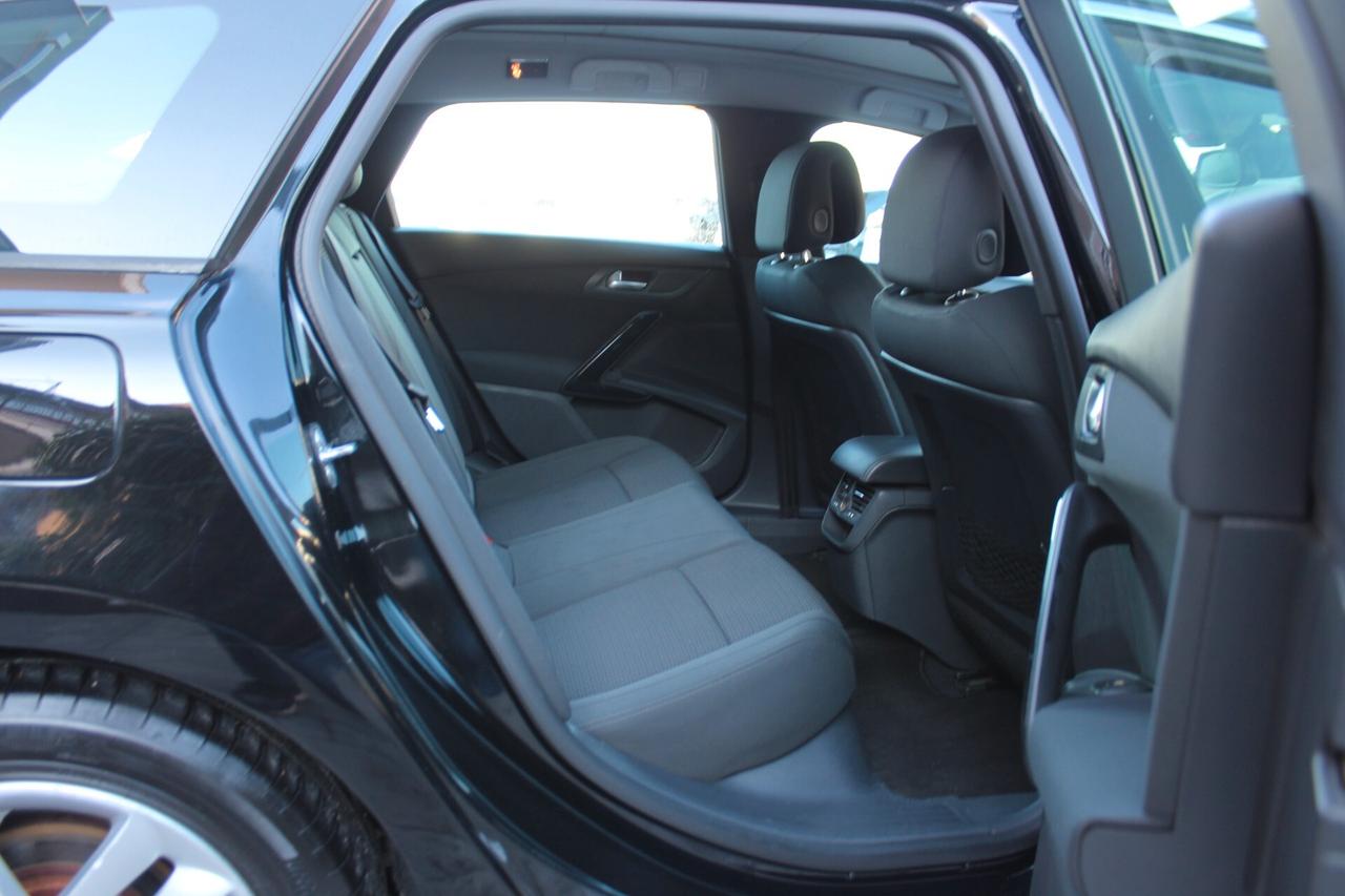 Peugeot 508 2.0 HDi 140CV SW Ciel Active