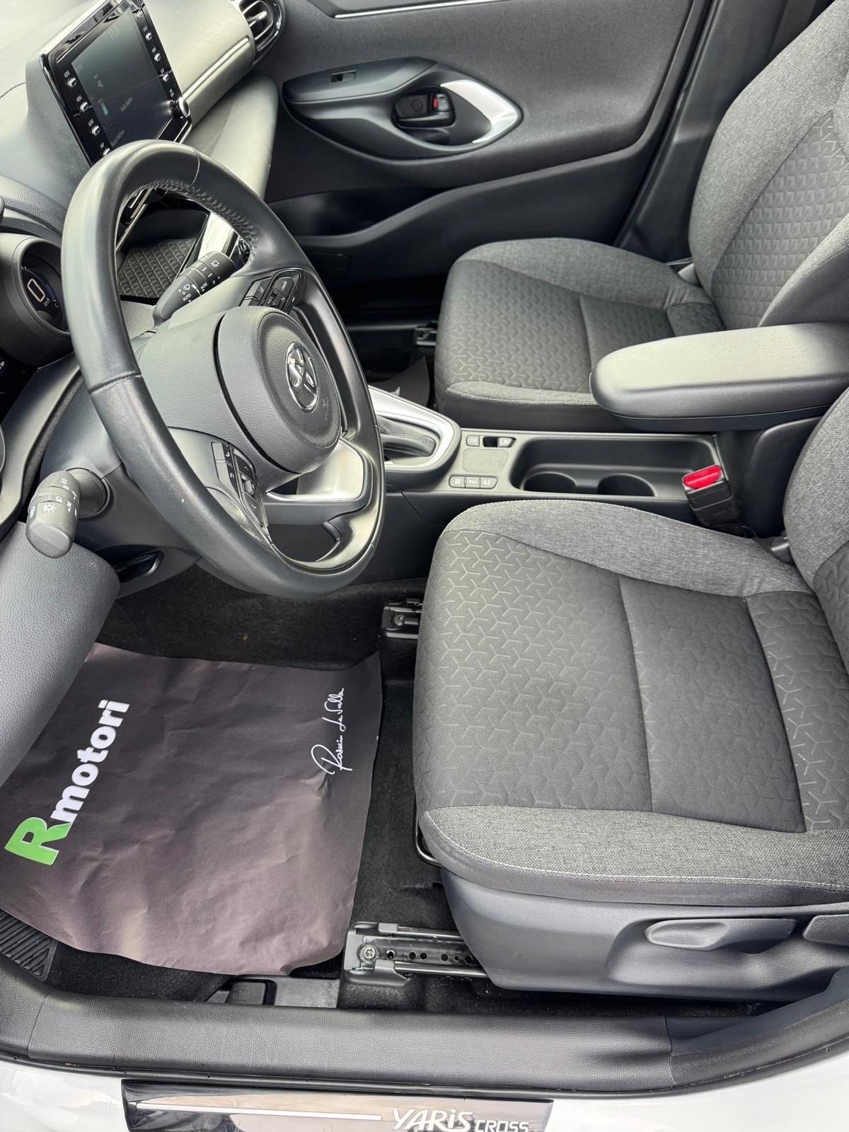 Toyota Yaris Cross 1.5 Hybrid 5p. E-CVT Active