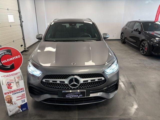 MERCEDES-BENZ GLA 180 d AMG Premium Automatico