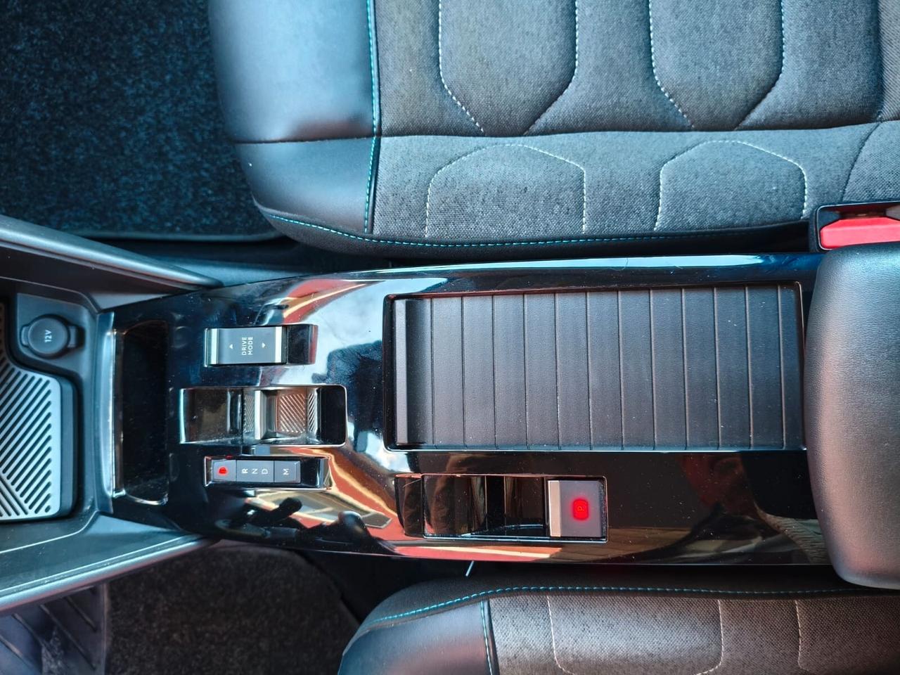 Citroen C4 BlueHDi 130 S&S EAT8 Shine