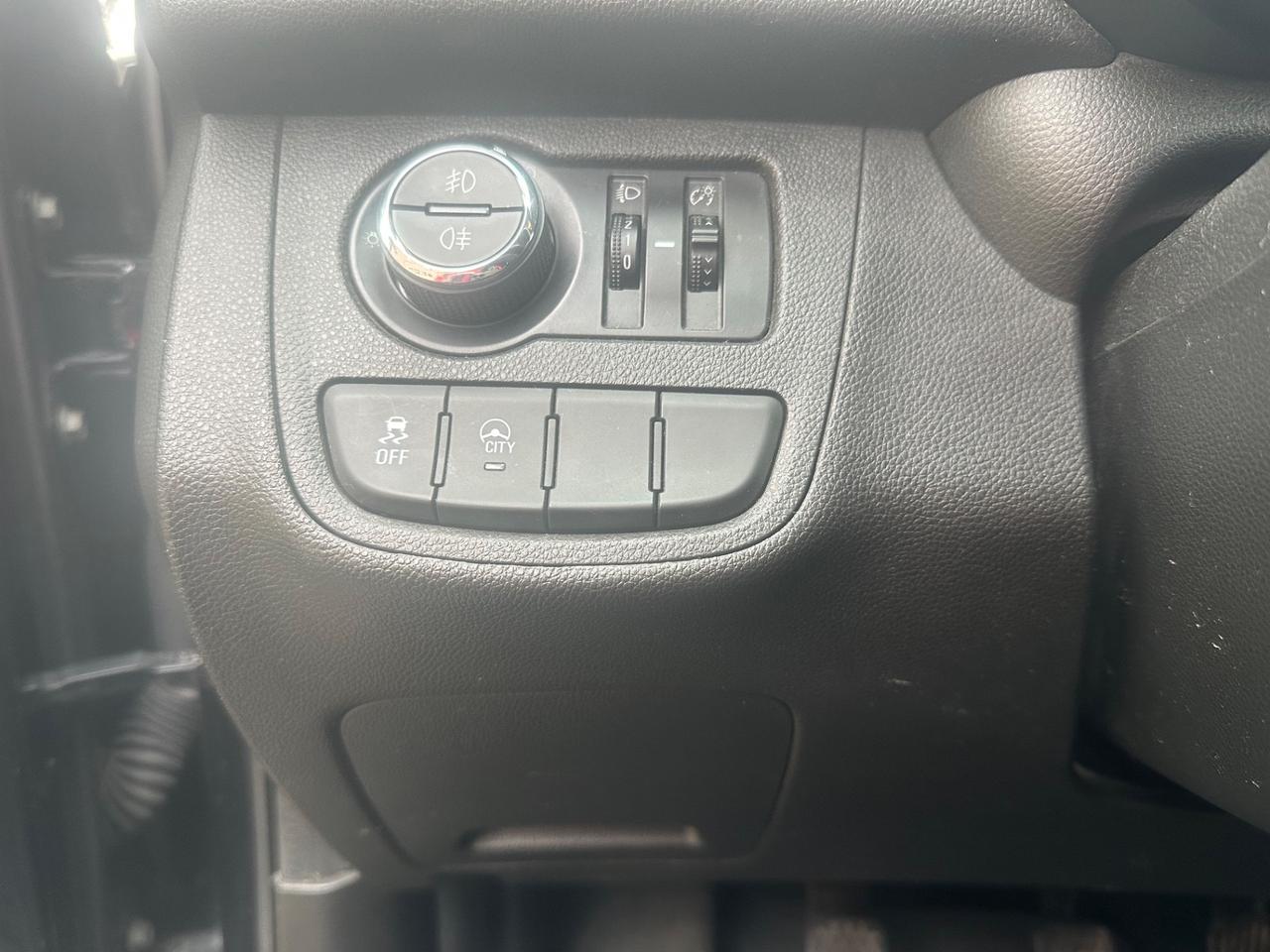 Opel Karl Rocks 1.0 73 CV Start&Stop