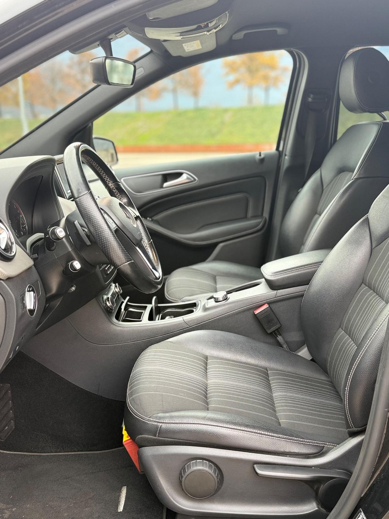 Mercedes-benz A 180 CDI Automatic Premium OK NEOPATENTATI