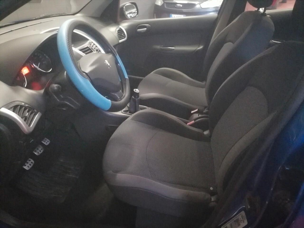 Peugeot 206 Plus 1.1 60CV 5p. ONE Line