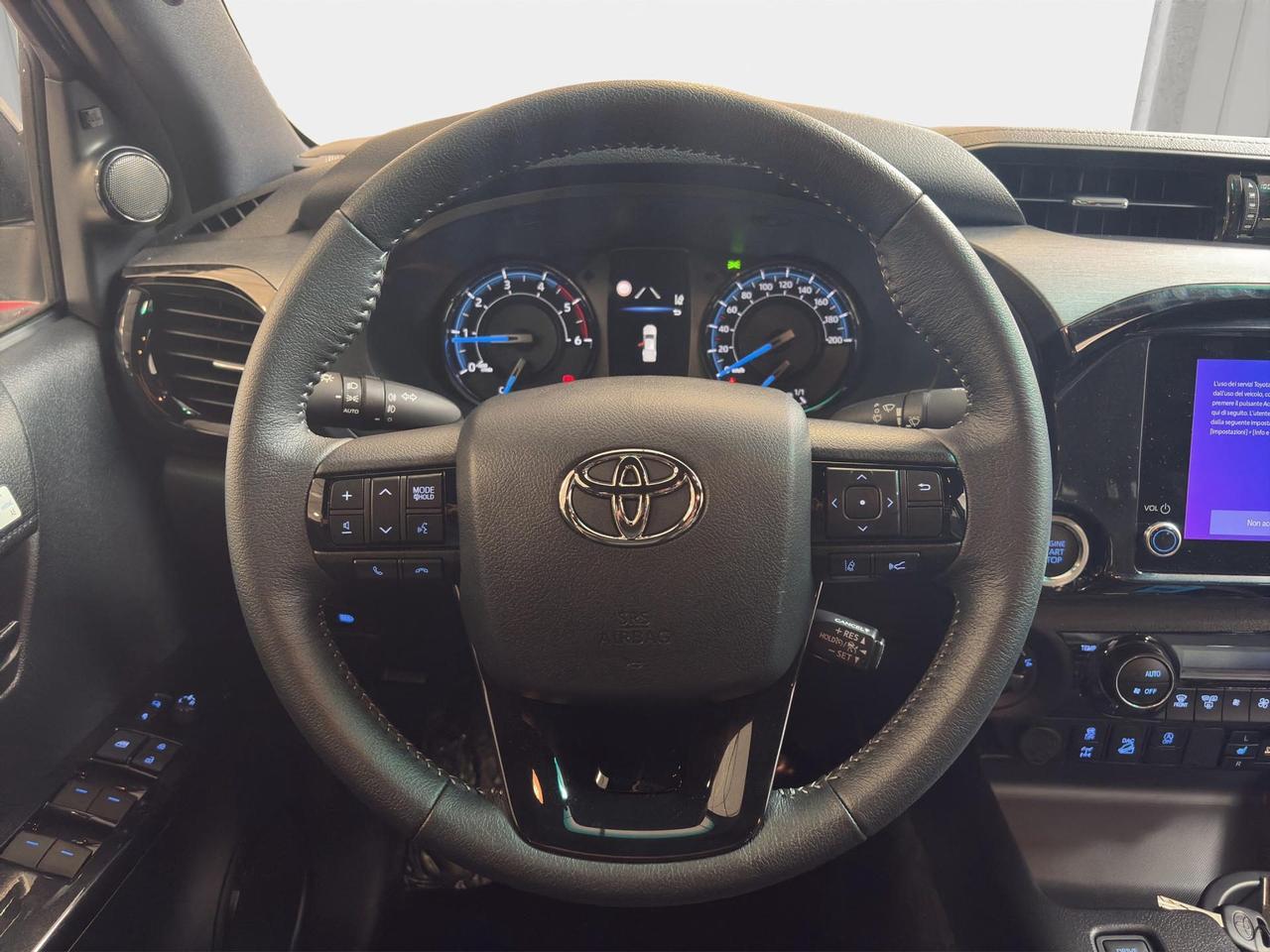 Toyota Hilux 2.8 d-4d 48V double cab Invincible