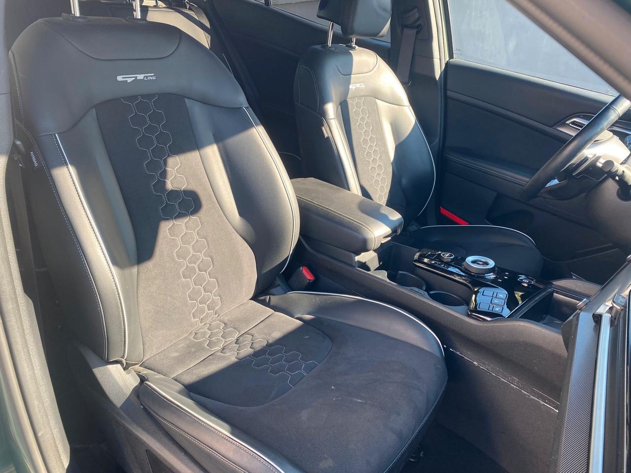 Kia Sportage 1.6 TGDi HEV AWD AT GT-line Plus