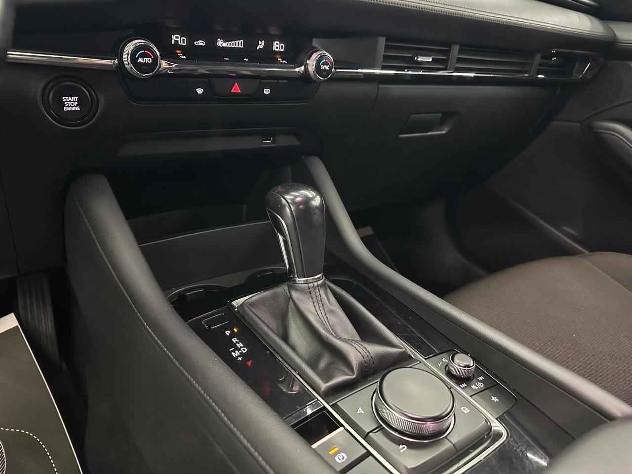 Mazda 3 Mazda3 IV 5 porte 5p 1.8 Executive 6at