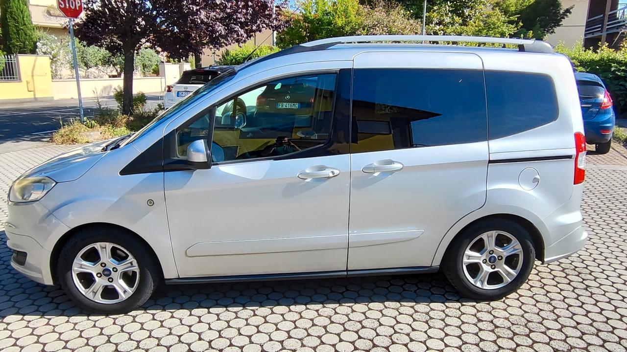 Ford Tourneo Courier 1.5 TDCI 75 CV Plus