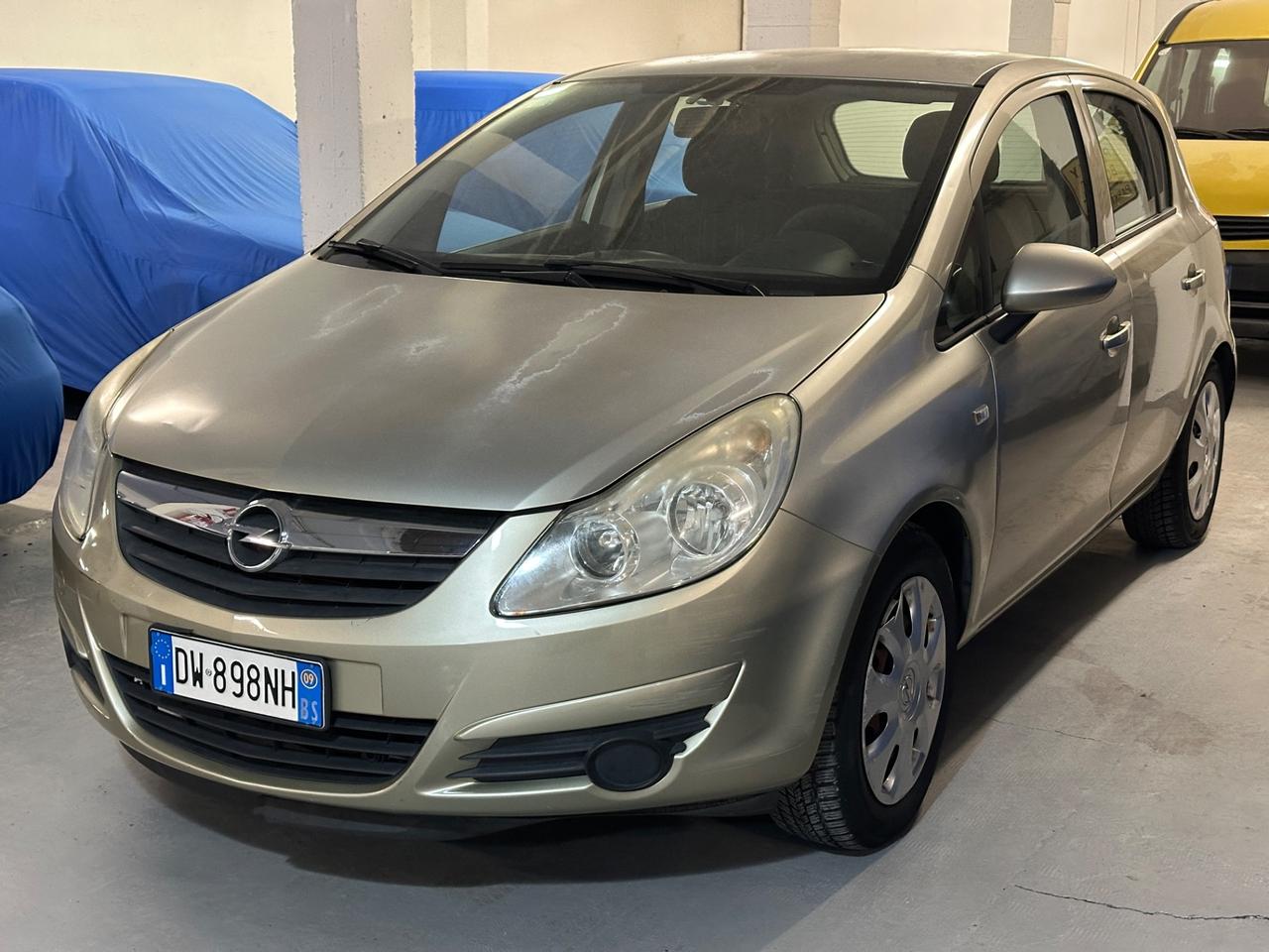 Opel Corsa 1.2 5 porte Enjoy