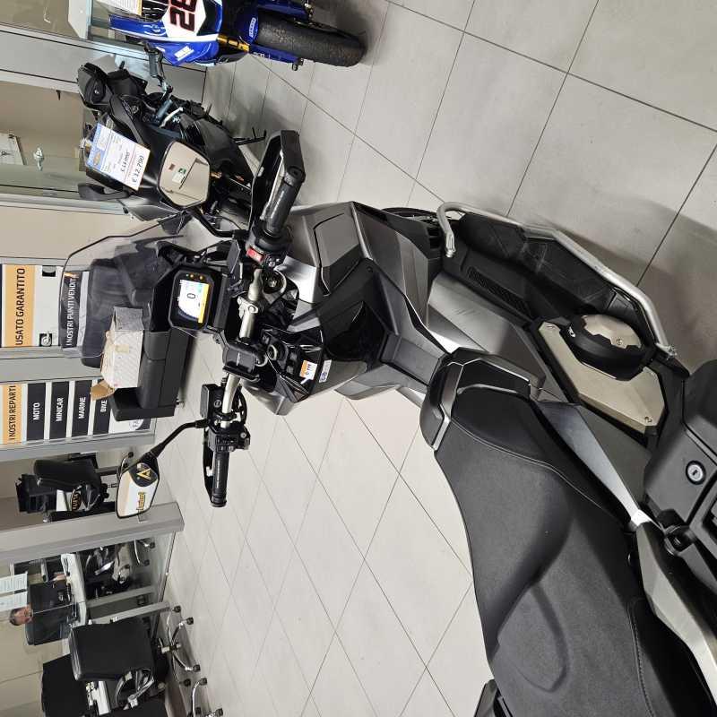 Honda X-ADV 750 DCT Adventure - 2023
