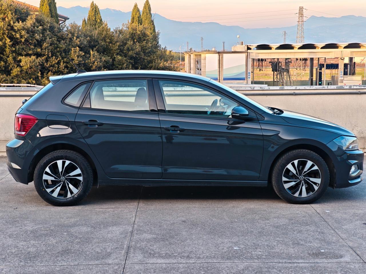 Volkswagen Polo 1.0 TGI 5p. UNICO PROPRIETARIO, IVA ESPOSTA.