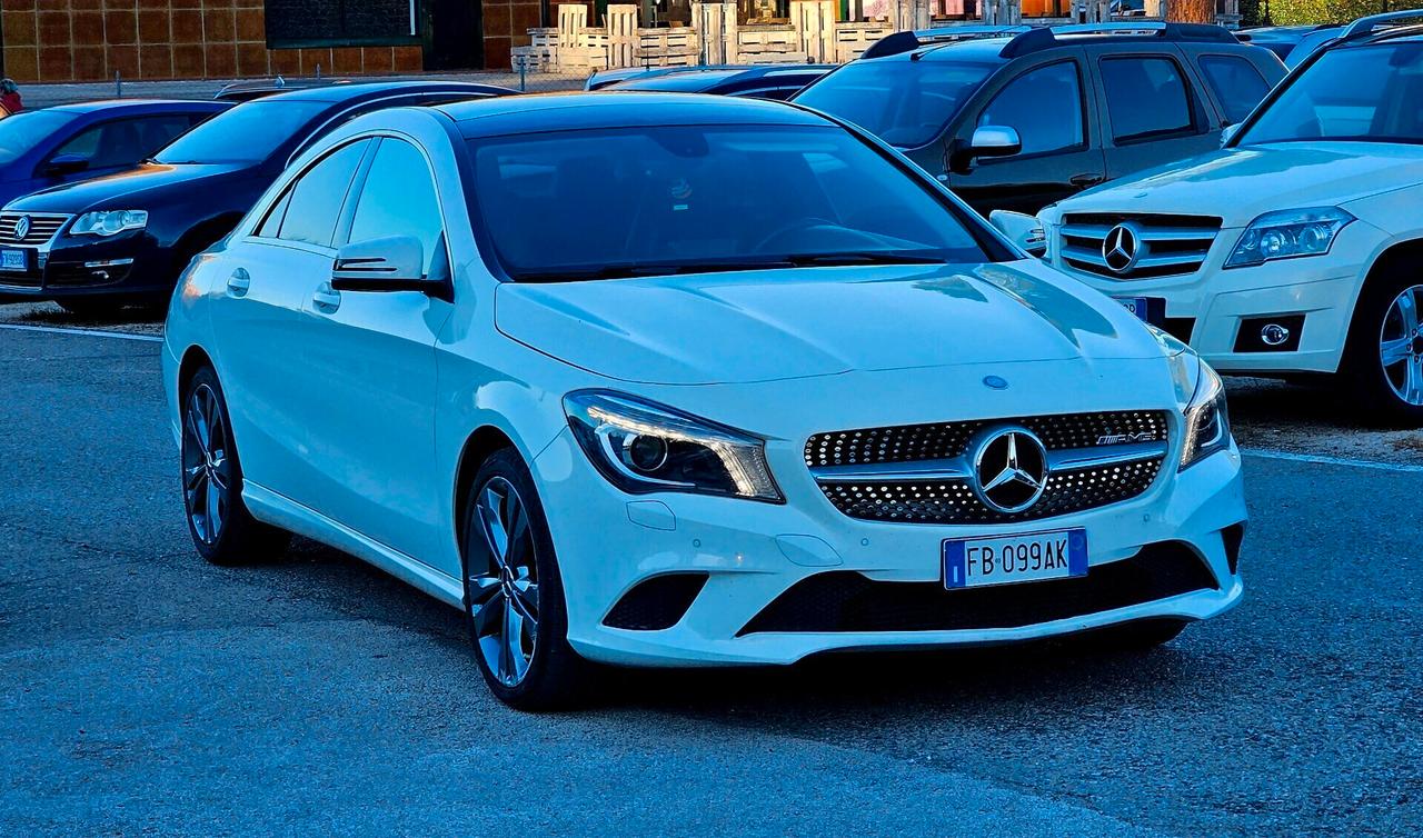 Mercedes-benz CLA 180 d Premium